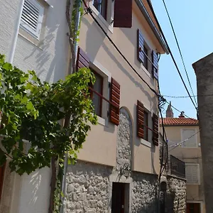 Appartamento Hedviga, Krk Town