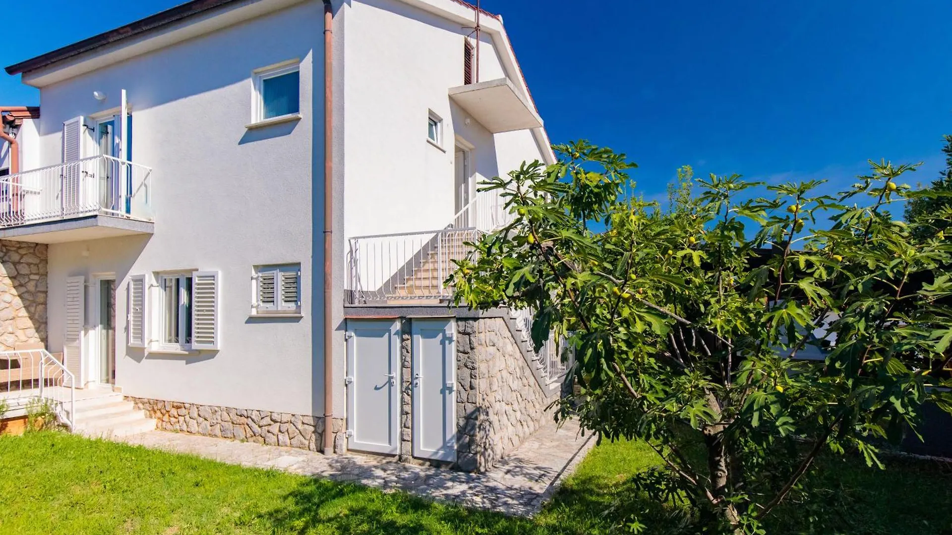 Cesarica Apartment Krk Town